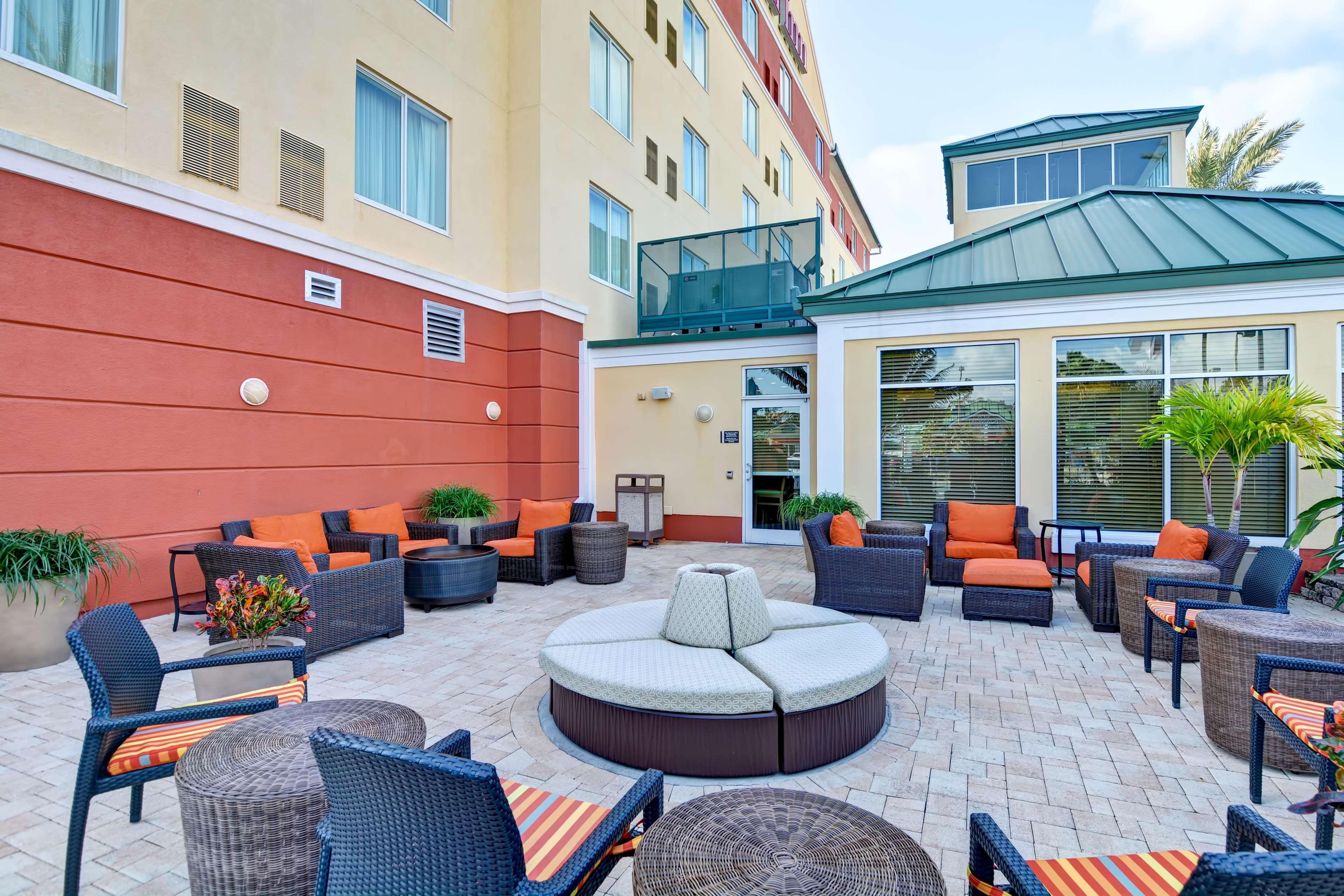 Hilton Garden Inn Tampa Northwest/Oldsmar Exterior foto