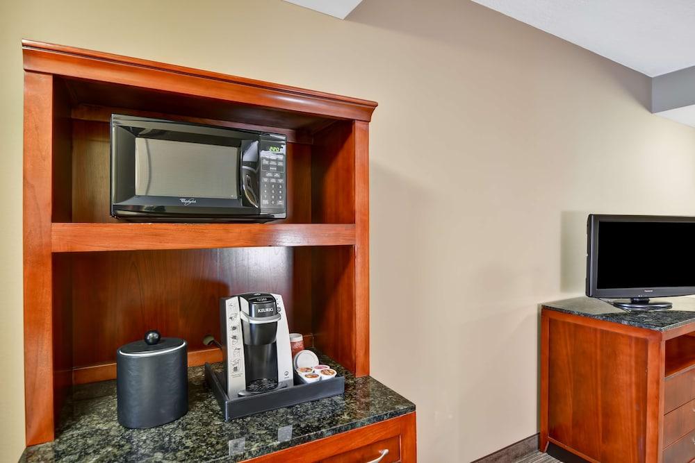 Hilton Garden Inn Tampa Northwest/Oldsmar Exterior foto