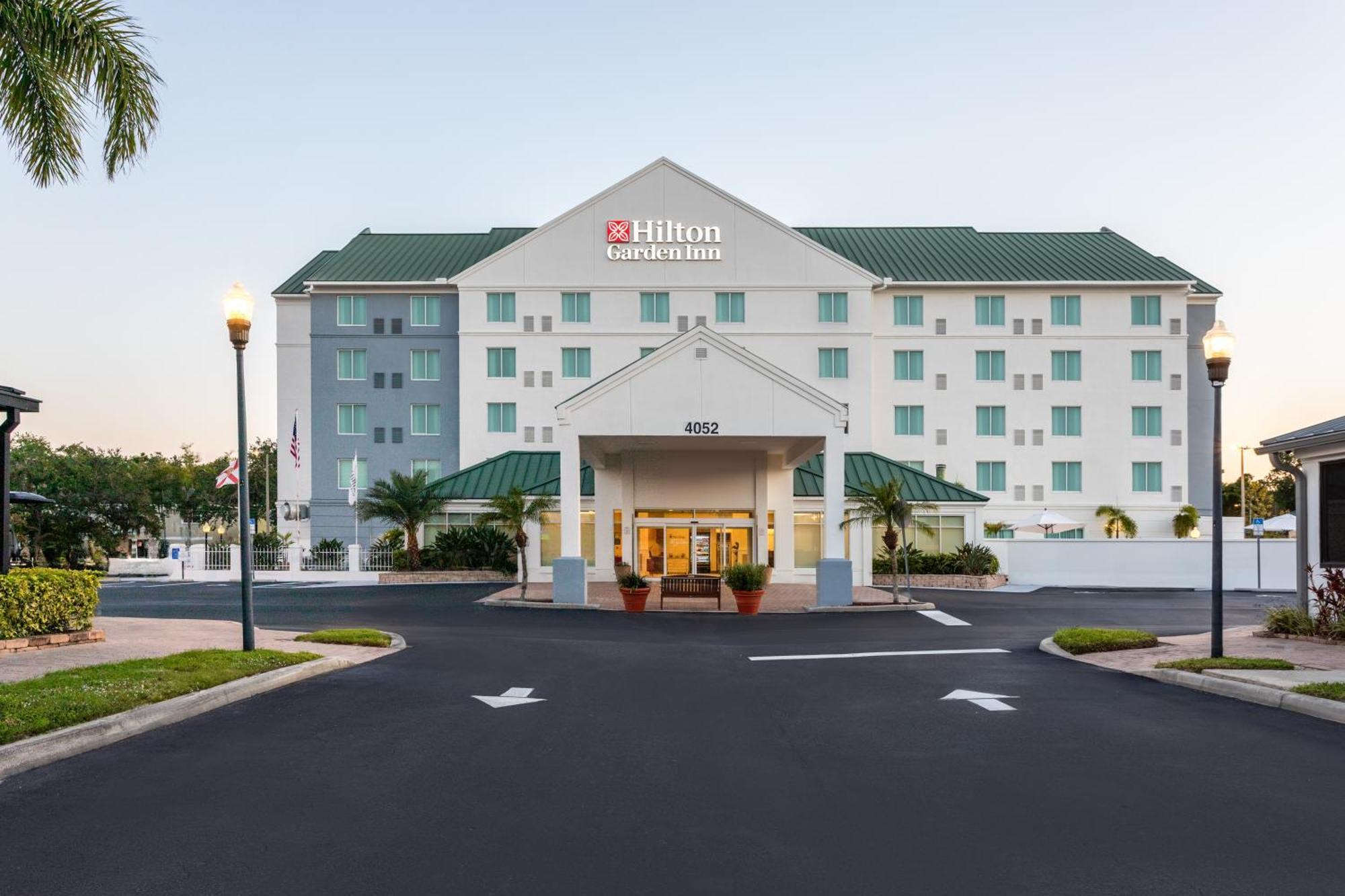 Hilton Garden Inn Tampa Northwest/Oldsmar Exterior foto